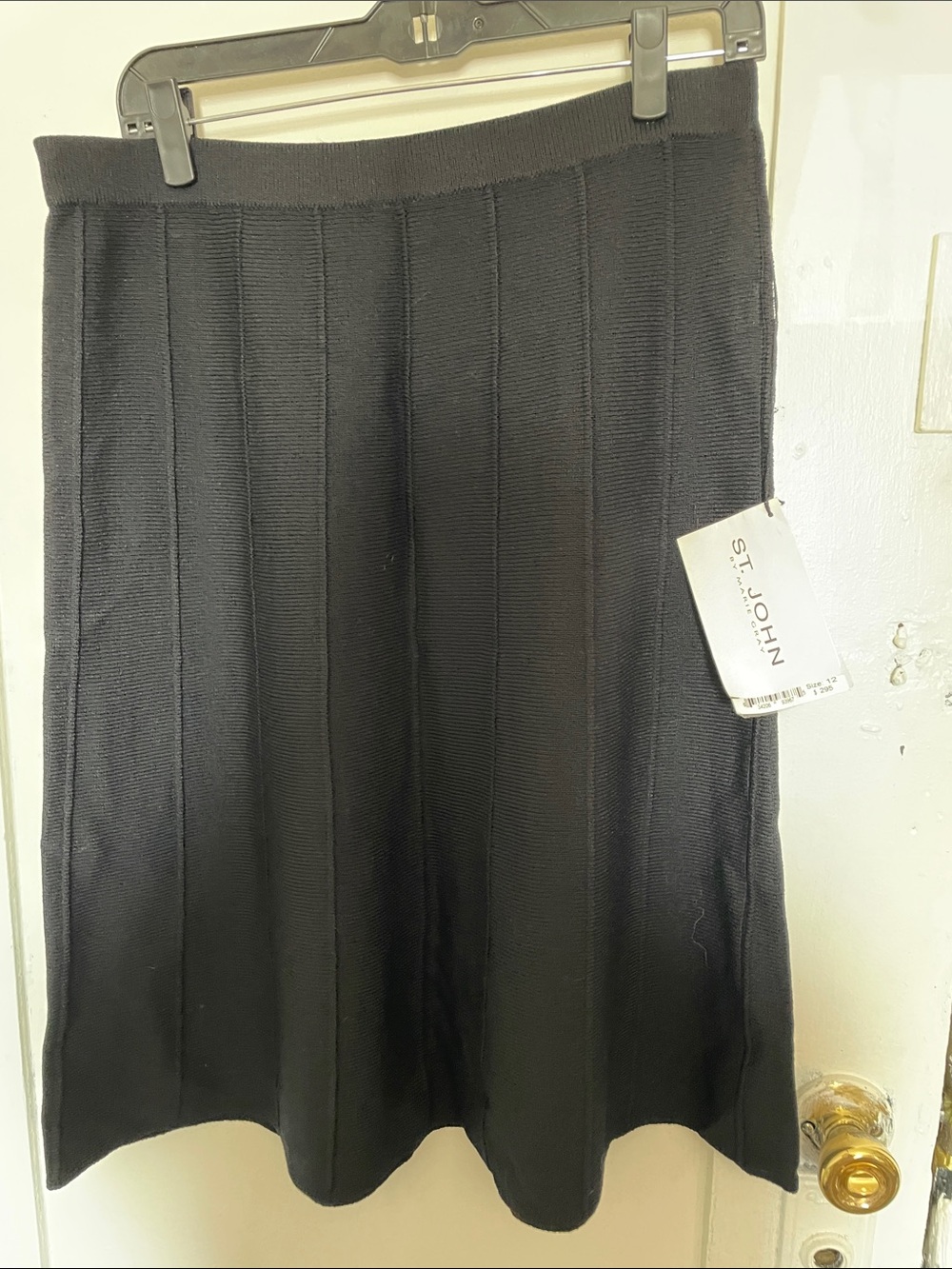 St. John Black Ribbed Knit A-Line Skirt